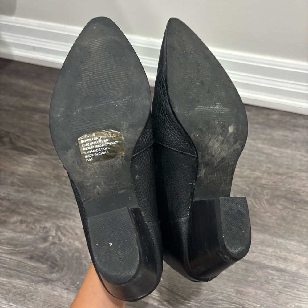 Steve Madden Leather Cafe Western Black Ankle Boots - Picture 6 of 6